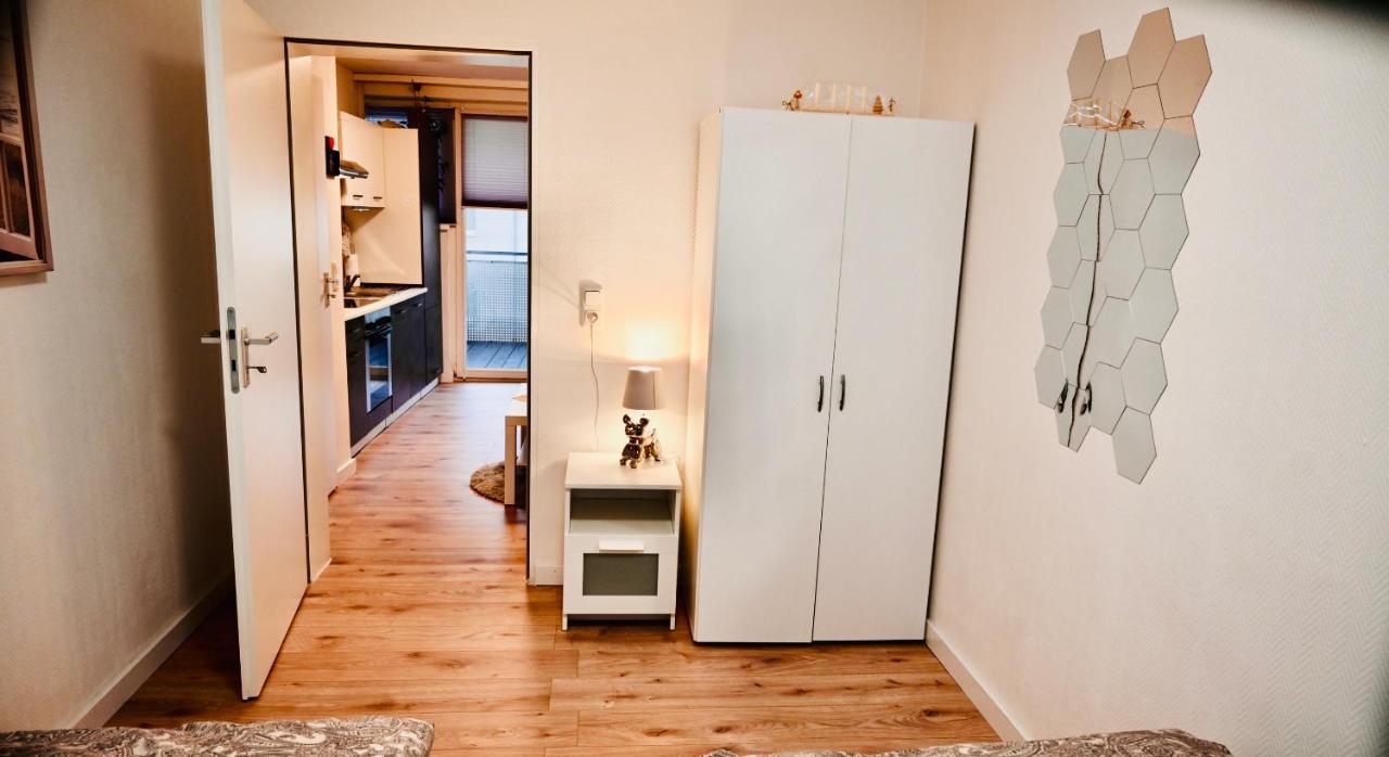 Holiday Home Cologne With Balkon - Near Cologne Fair - Temporary Living- ภายนอก รูปภาพ